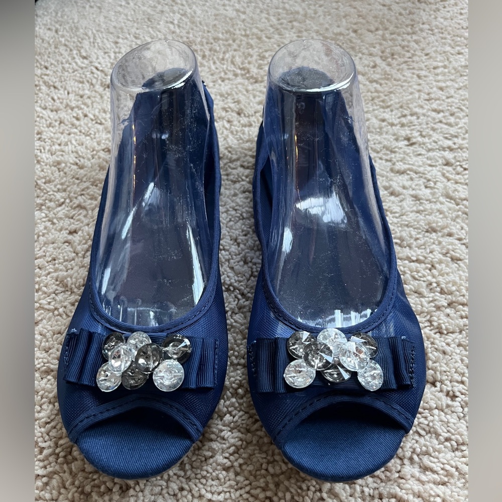 NWOT- Women’s, Navy Blue, Mesh, Decorative, Flats